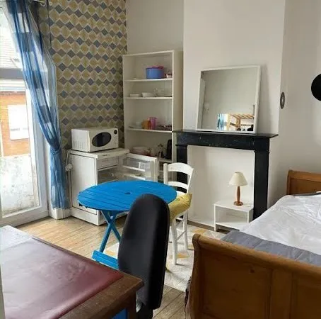 Chambre 1 pièce 15 m²