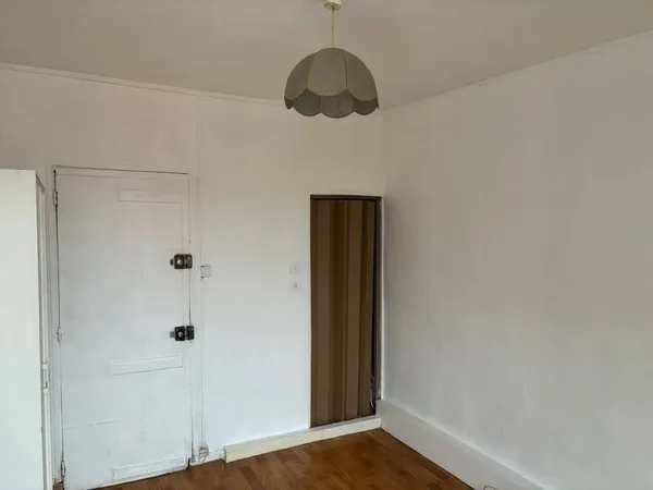 Studio 1 pièce 24 m²