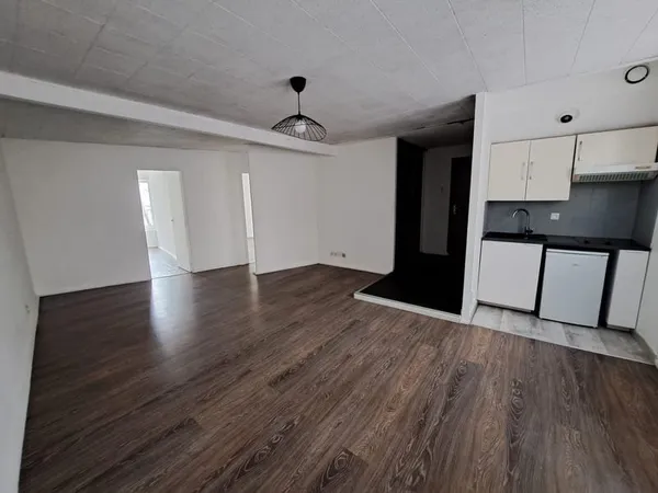 Appartement 2 pièces 64 m²