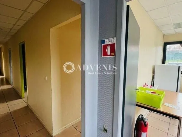 Bureaux 250 m²