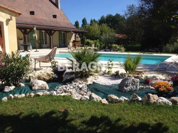 Maison de luxe 6 pièces 200 m²