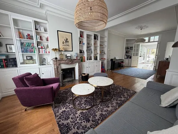 Maison 6 pièces 180 m²