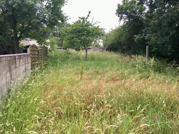 Terrain 552 m²