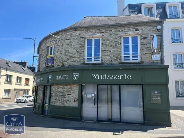 Commerce Vente Cherbourg-en-Cotentin 7p 227m² 312700€