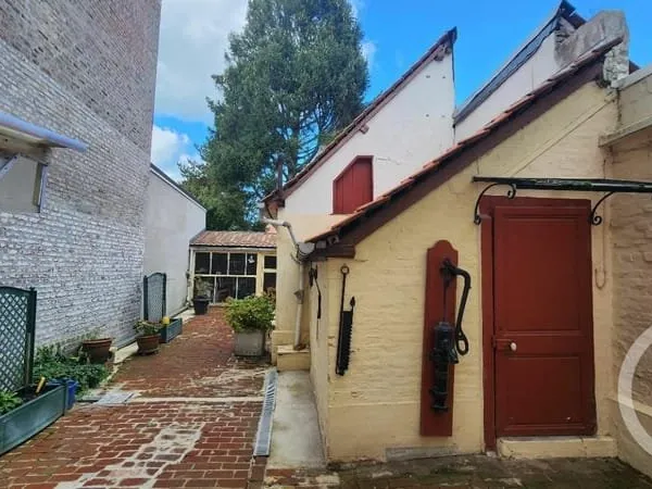 Maison 5 pièces 135 m²