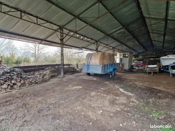 Location emplacement couvert