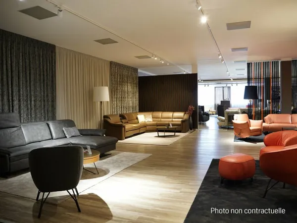 Local commercial 237 m²