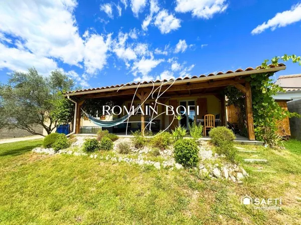 Maison 5 pièces de 134m2 sur 686m2 de terrain