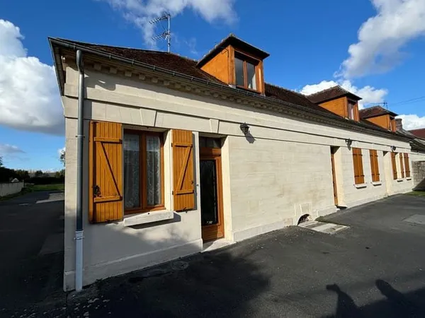 Ensemble immobilier 15 pièces 250 m²