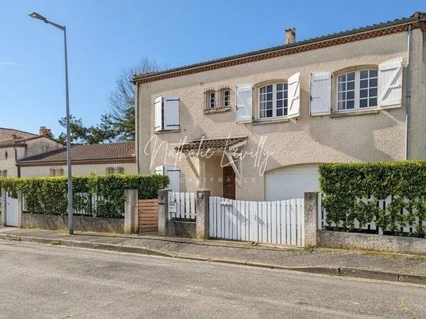MAISON FAMILIALE DE CARACTÈRE 211 m² - 5 CHAMBRES - TERRAIN 1060 m² PISCINABLE - SAINT-JEAN (31240)