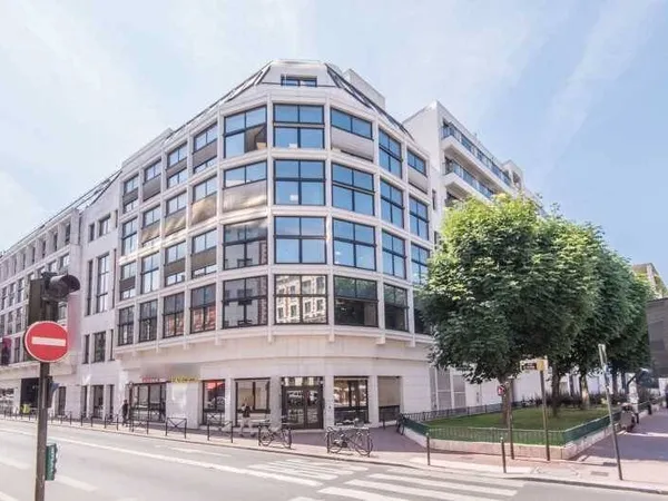 Bureaux 118 m²