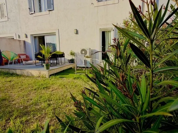 Maison T4 Duplex Calvisson récente à vendre