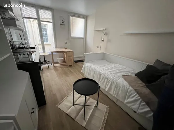 Studio 1 pièce 15 m²
