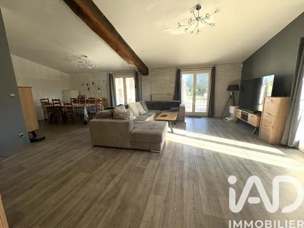 Maison 6 pièces 154 m²