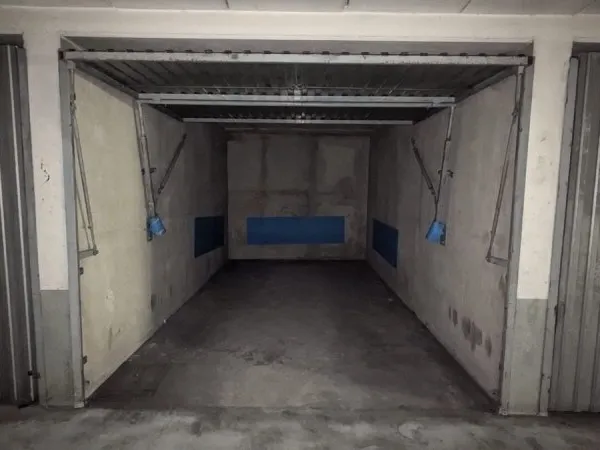 Loue parking 11m² Paris 14ème - Alésia