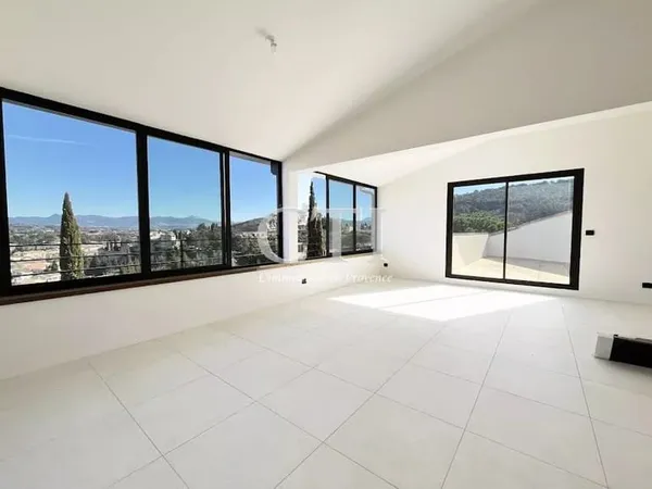 Appartement 3 pièces 99 m²