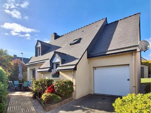 Rare à Betton - Maison 100 m² avec jardin, jacuzzi et garage