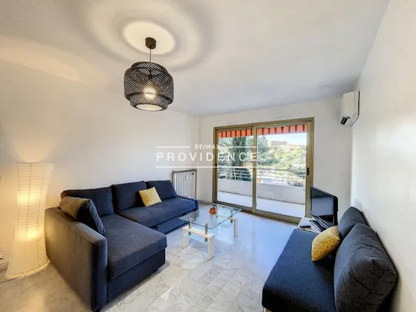 Location appartement 3 pièces - 65m2 - terrasse 20m2