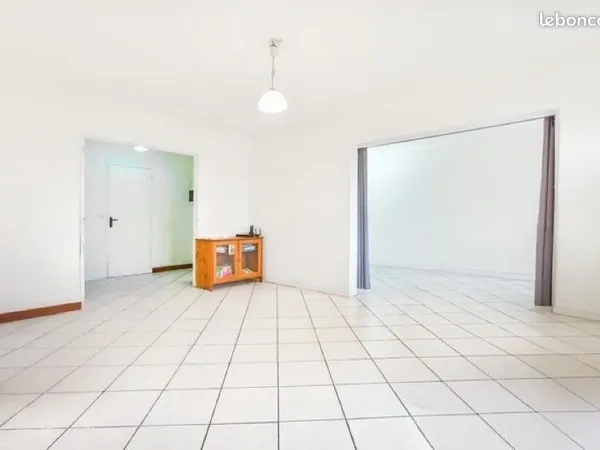 Appartement T4 + parking + cave