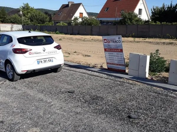 Terrain 650 m²