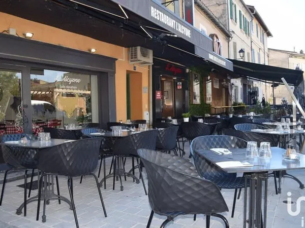 Fonds de commerce 300 m²