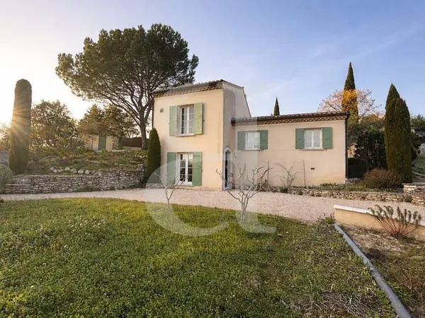 Villa avec piscine à vendre proche de Vaison-la-Romaine - Exclu