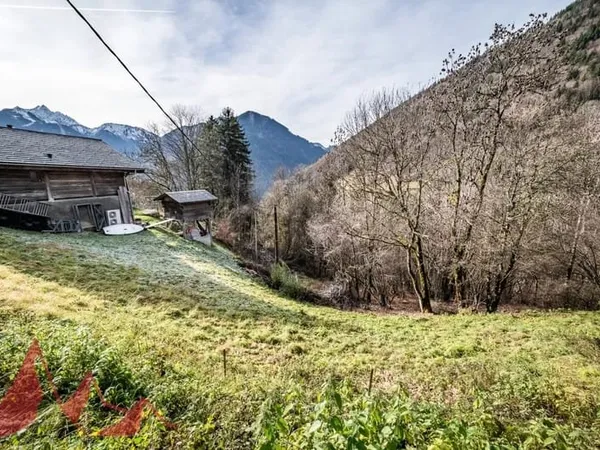 **sous offre** Terrain à construire de 642m2 - Saint Jean d'Aulps