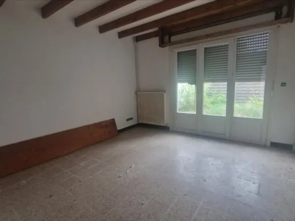 MAISON SITUEE SUR LOMME