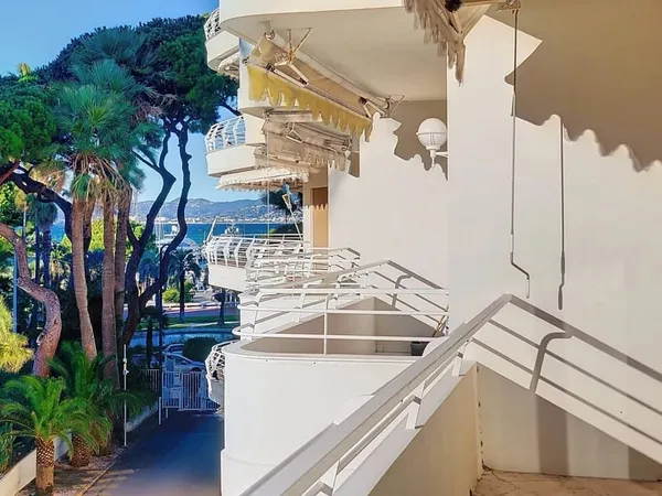 CANNES CROISETTE