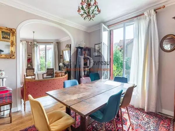94110 - ARCUEIL - MAISON 5 PIECES DE 119m²