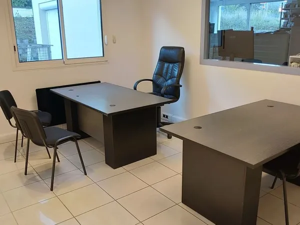 Bureau pour travailleur indépendant, TPE, e-commerçant, coaching, bien-être... avec possibilité espa