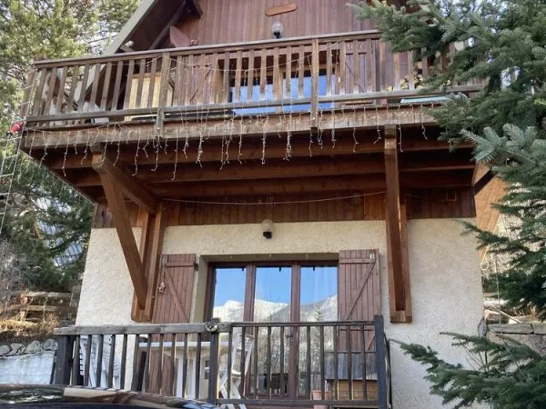 chalet très bien isolé deux appartements