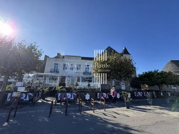 Hôtel restaurant face au port de Piriac