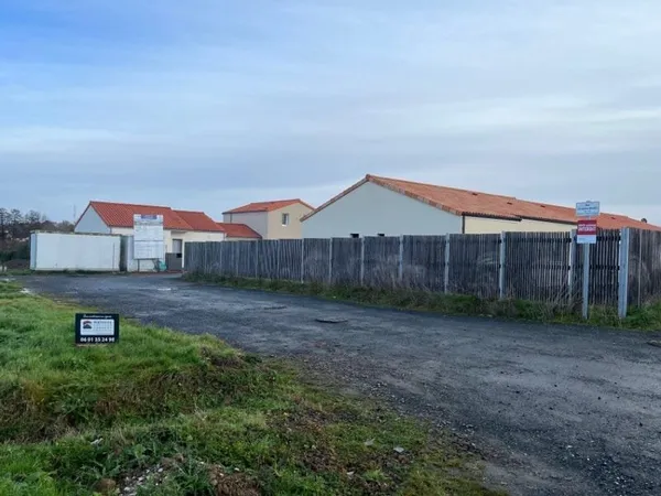 Terrain 462 m²