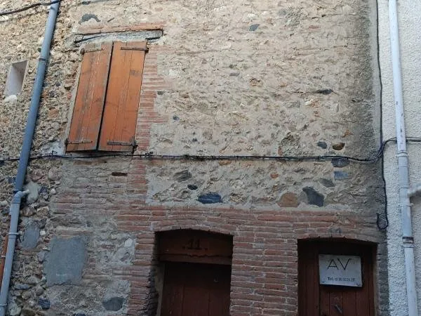 Maison anciennne de village à démolir
