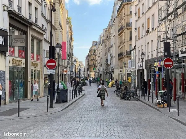 Boutique 237 m² PARIS