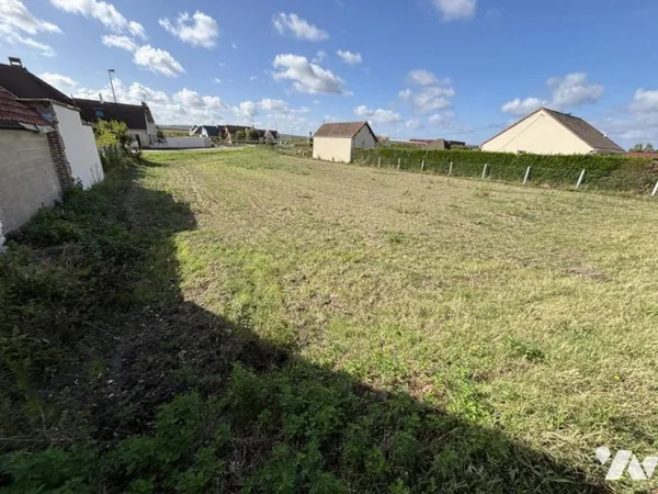 Terrain 732 m²