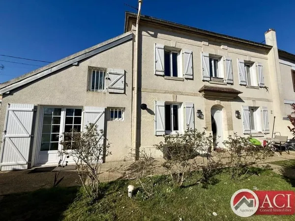 Maison axe Noailles/ Auneuil