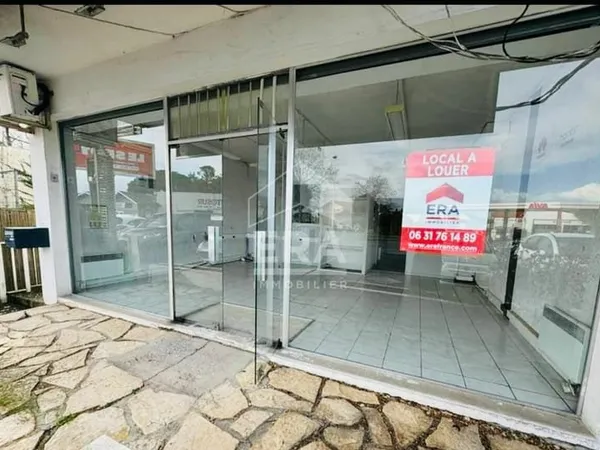 Local commercial Arcachon 1 pièce(s) 70 m2