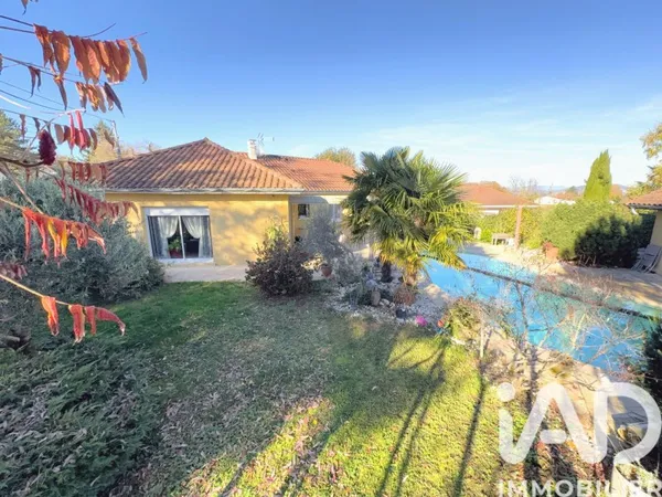 Maison 5 pièces 140 m²