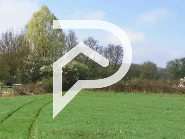 A vendre terrain de 877 m2 viabilisé à Saulnières 28500