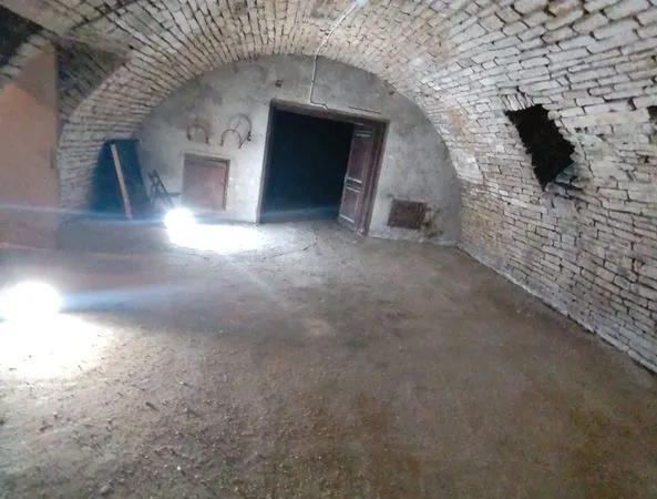 Stockage Vente Dijon  80m² 45000€