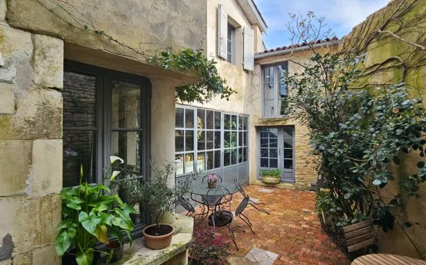 Maison 8 pièces 200 m²