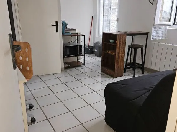 A louer studio 17m² meublé