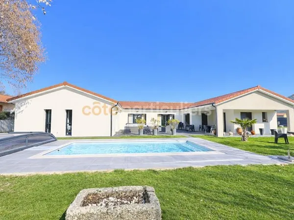 Villa Coubon 5 pièce(s) 195 m2