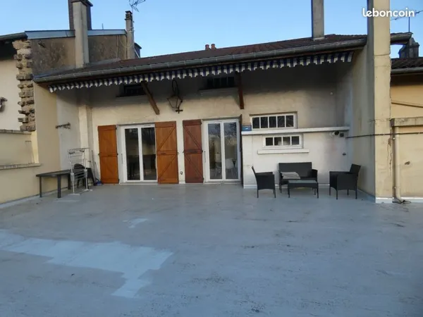 Particulier loue appartement COLIGNY