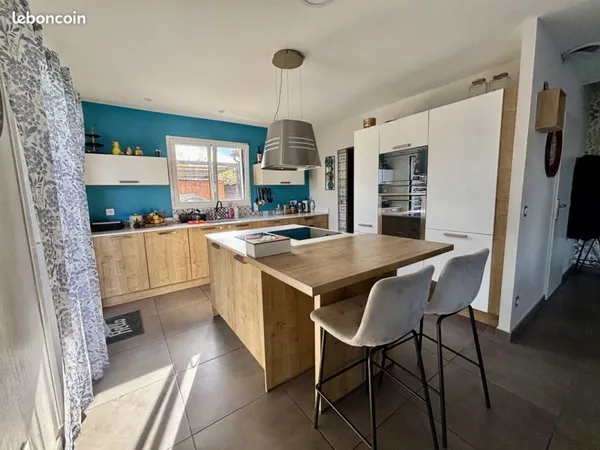 Maison 5 pièces 135 m²