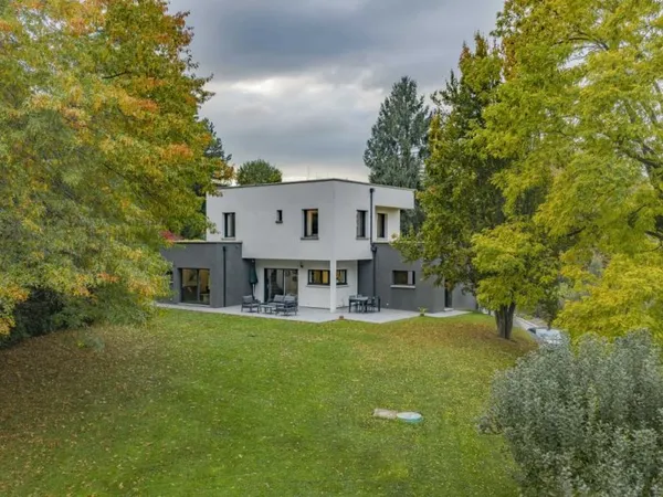 Maison de luxe 9 pièces 165 m²