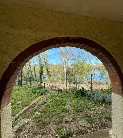 Maison atypique de 195 m² sur terrain de 5 800 m² ? Vue exce