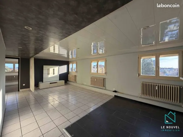 Appartement 2 pièces 64 m²